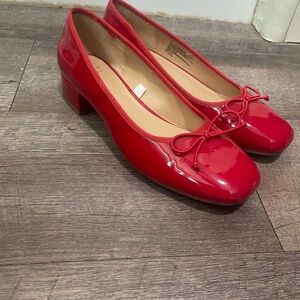 Glossy Red Ballet Flats with Bow Detail